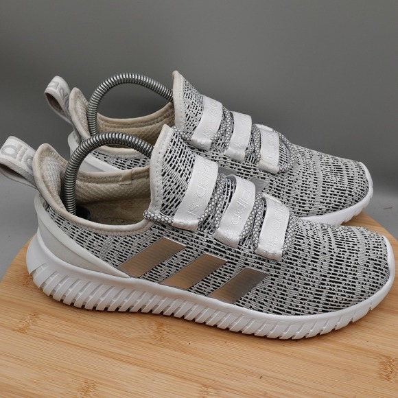 Adidas Shoes Mens 7.5 Gray White Kaptir Athletic Running Walking Sneakers Flaws - Picture 4 of 11